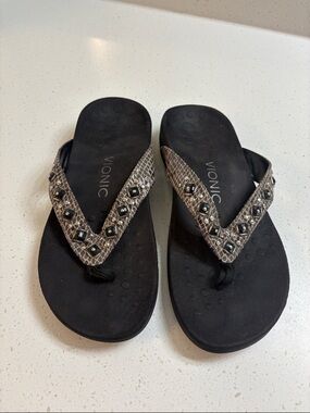 Vionic Black Floriana Sandal with Snake-Print Jeweled Straps Women’s Size 6